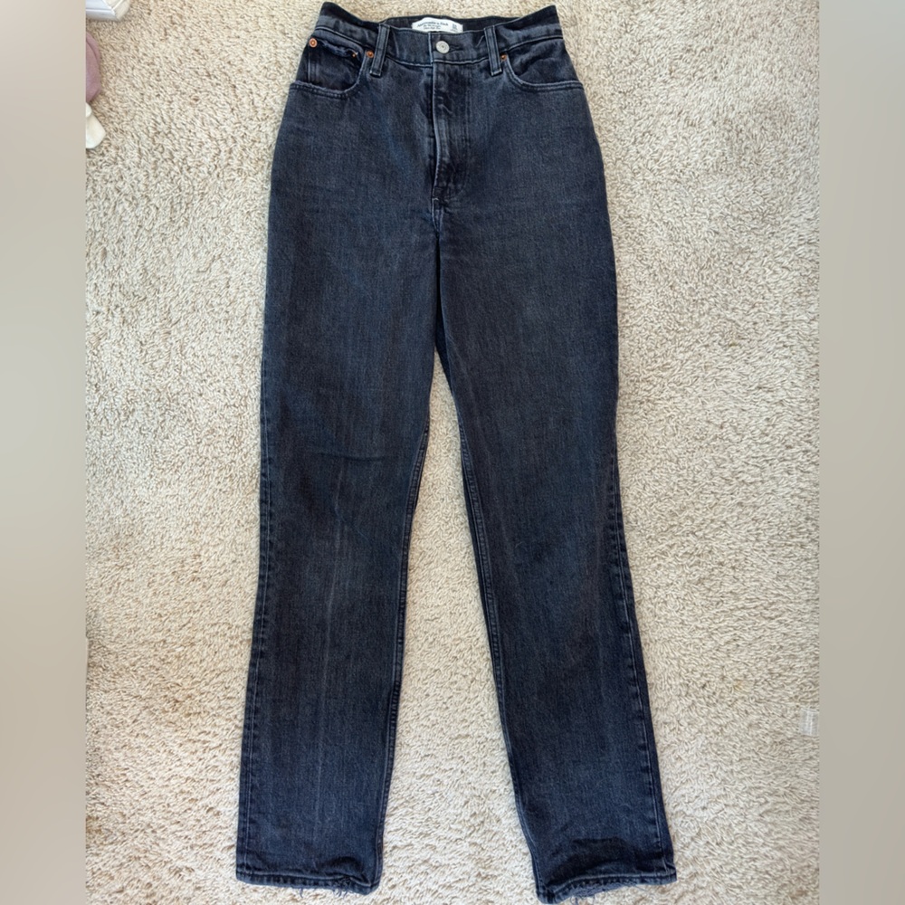 abercrombie and fitch 90s high rise jeans